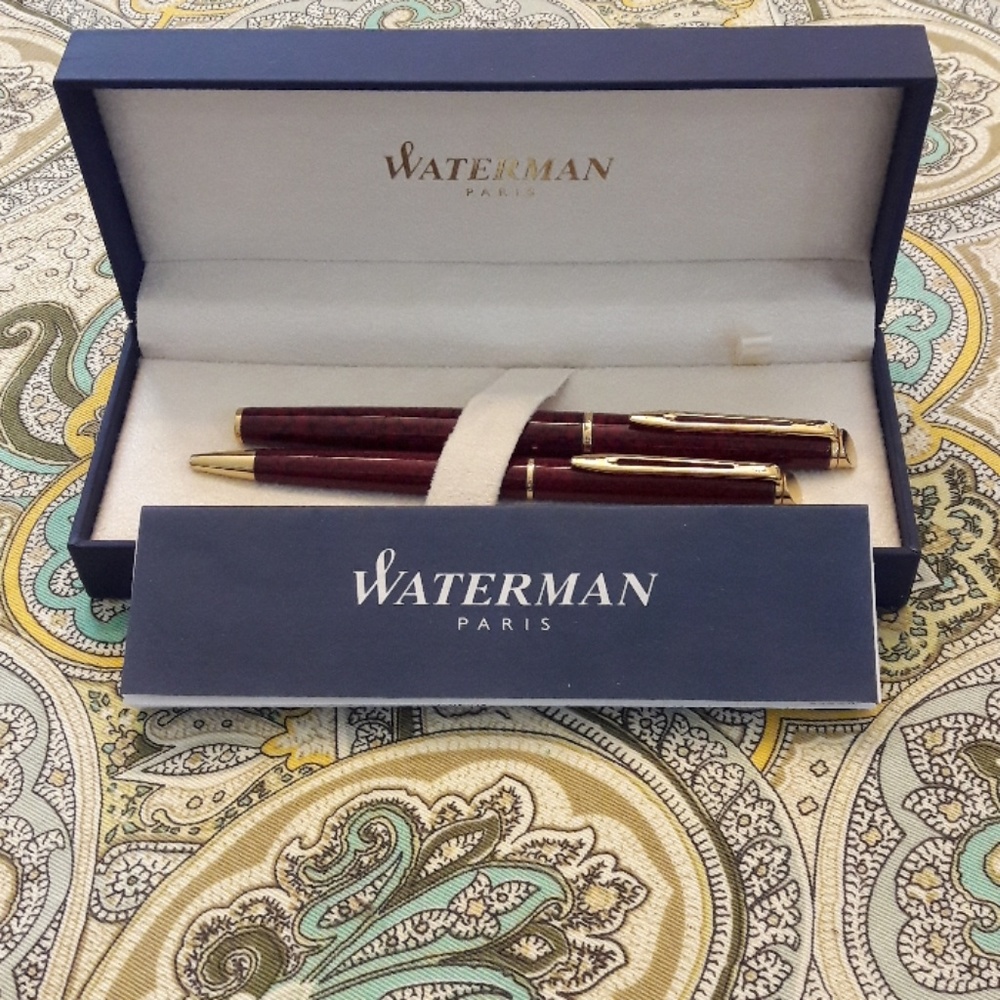 Nwb beautiful Waterman pen set...perfect gift!